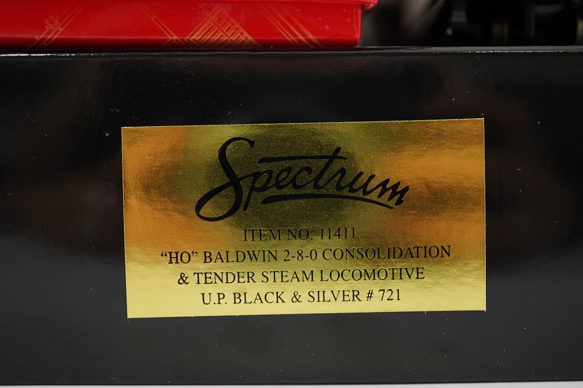 Two boxed HO gauge Spectrum by Bachmann Union Pacific locomotives; (11411) model of Baldwin Consolidation, 721, locomotive with bogie tender, together with (81813) model of 88, 0-6-0ST locomotive, powered for two rail op
